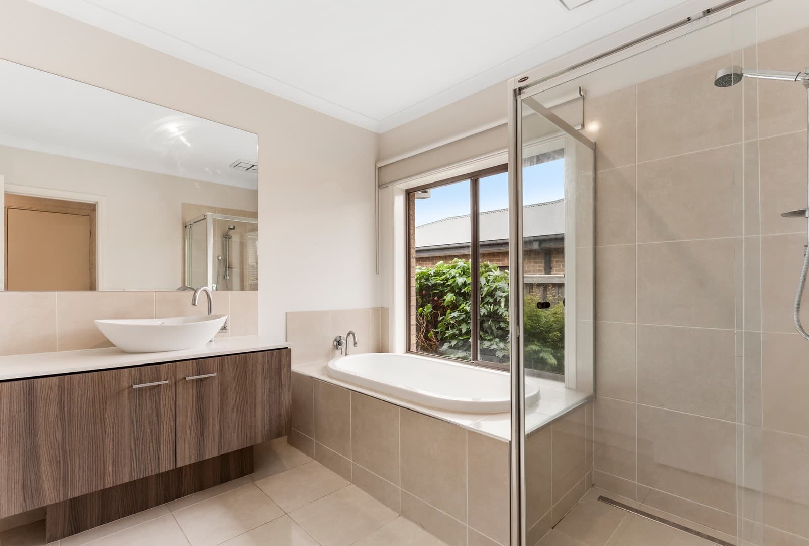 3 Hobby Place, Doreen, VIC 3754, Doreen - Thumbnail 5