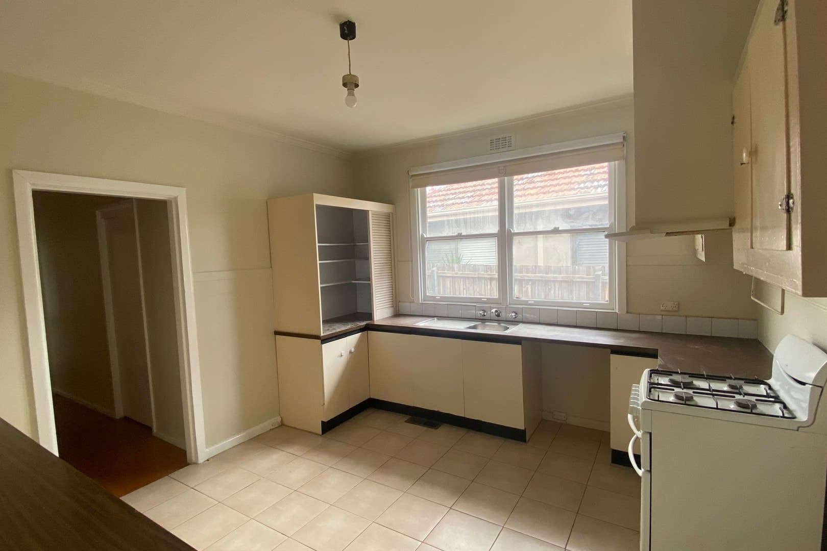 4 Cool Street, Reservoir, VIC 3073, Reservoir - Thumbnail 8