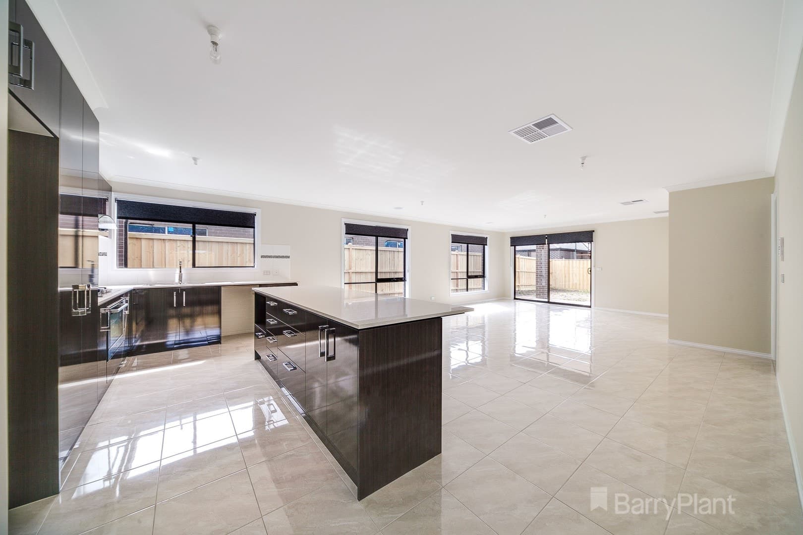 35 Leafy Circuit, Cranbourne East, VIC 3977, Cranbourne East - Thumbnail 4