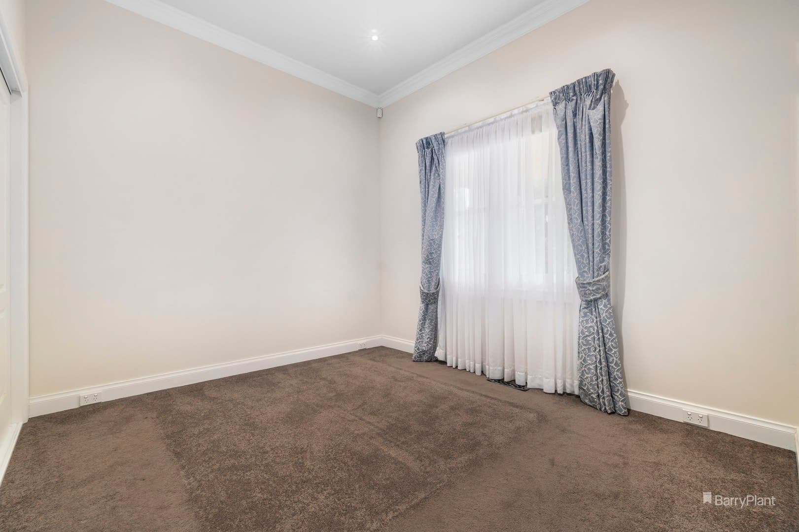 75 Hawker Street, Ivanhoe, VIC 3079, Ivanhoe - Thumbnail 2