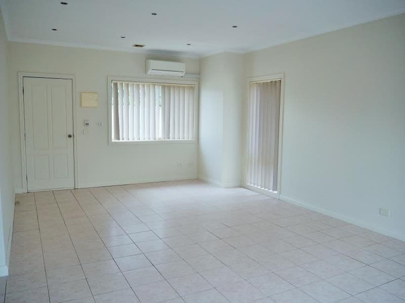 2/28 Ortolan Avenue, Broadmeadows, VIC 3047, Broadmeadows - Thumbnail 2