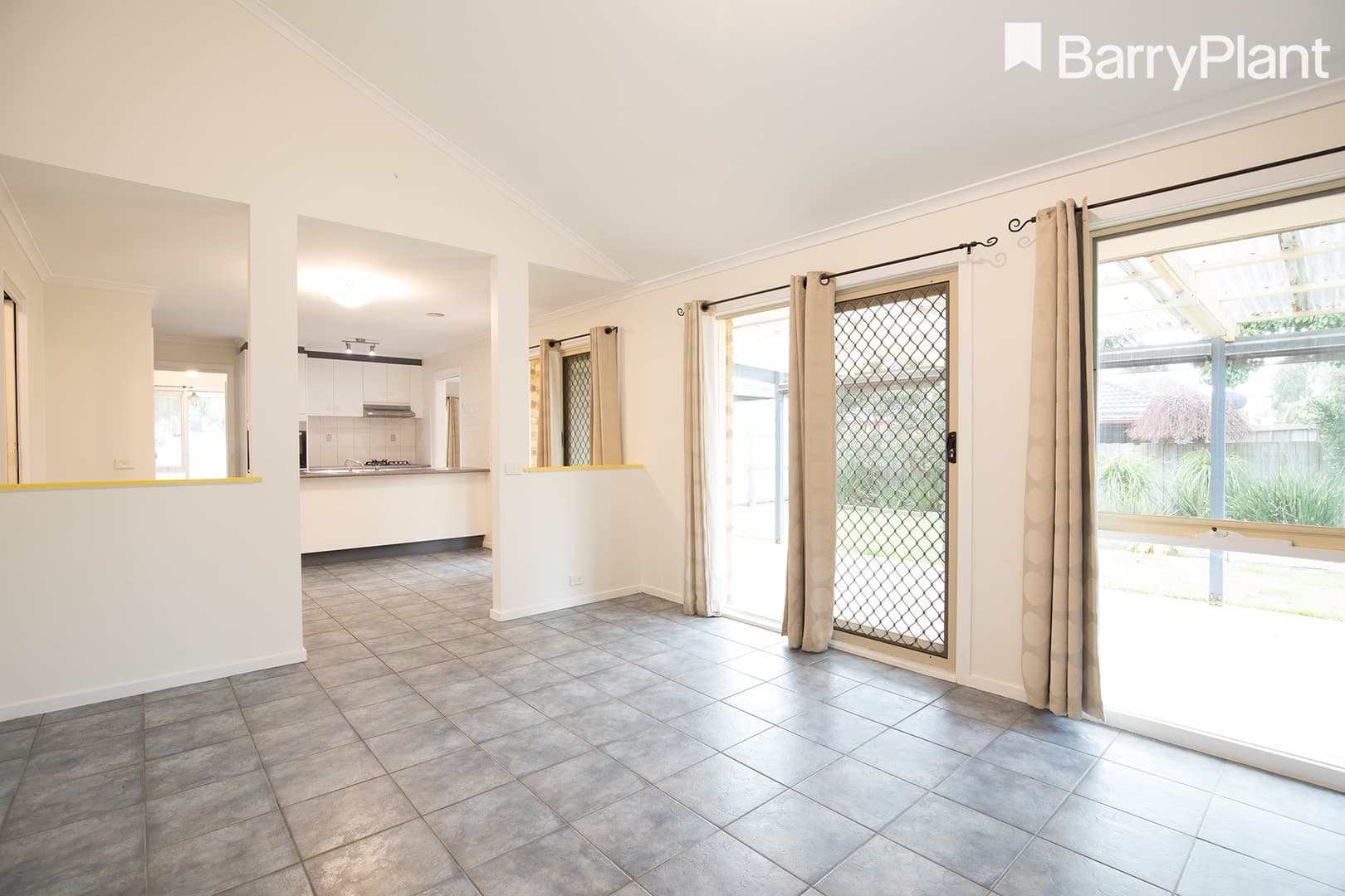 32 Jarman Drive, Langwarrin, VIC 3910, Langwarrin - Thumbnail 4