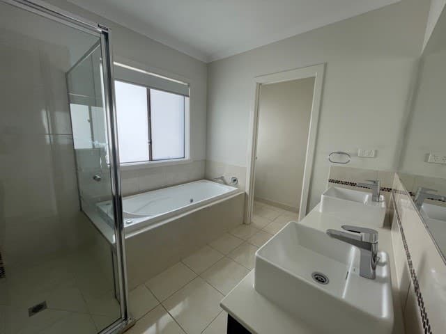 45 Kingfisher Drive, Diamond Creek, VIC 3089, Diamond Creek - Thumbnail 8