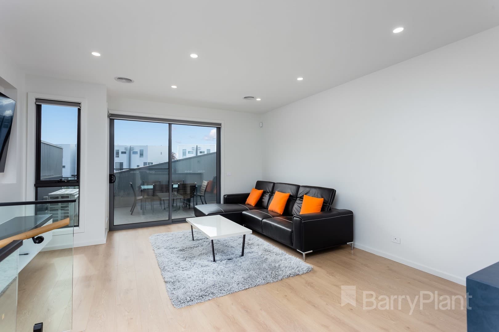43 Murnong Street, Point Cook, VIC 3030, Point Cook - Thumbnail 6