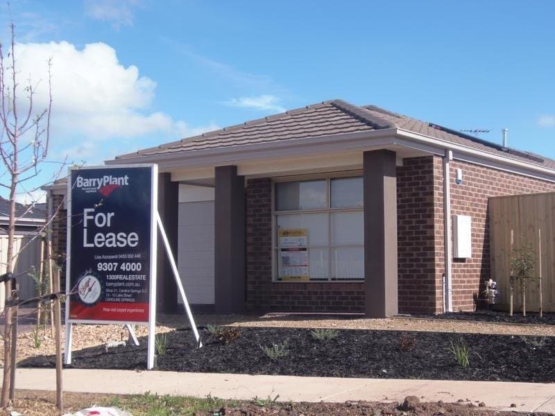 54 Sunningdale Drive, Hillside, VIC 3037, Hillside - Thumbnail 2