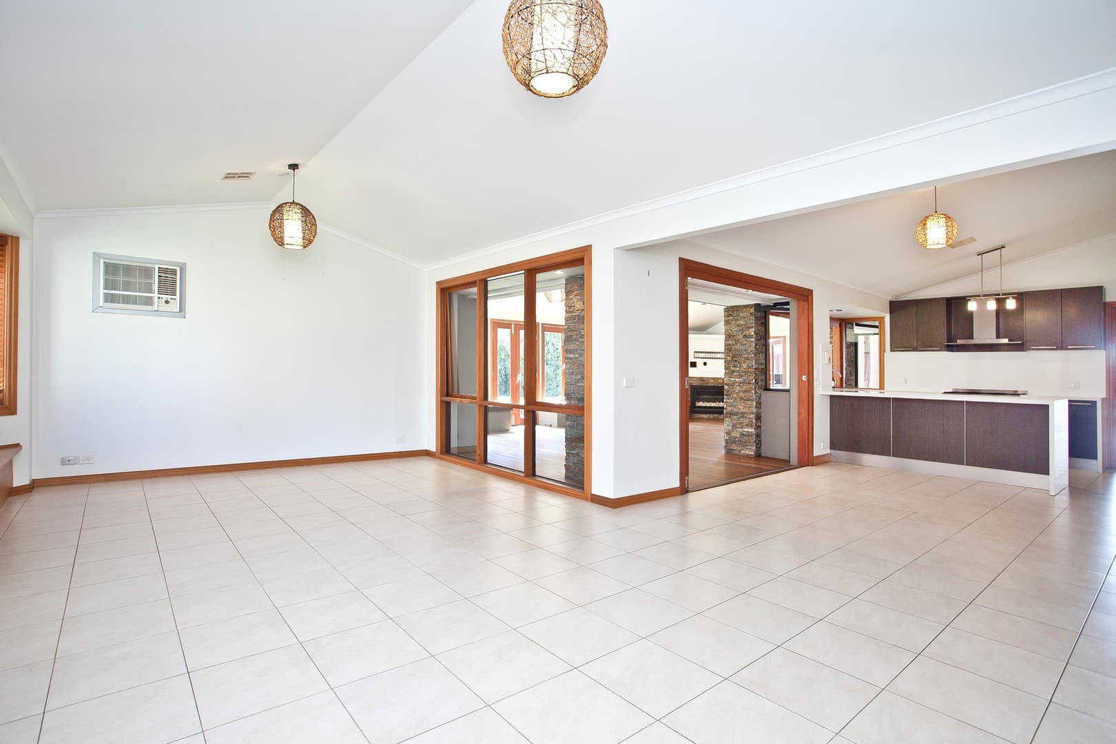 7 Halstead Court, Hillside, VIC 3037, Hillside - Thumbnail 4