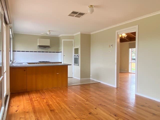 53 James Cook DriveDiamond Creek, VIC 3089  - Leased, Diamond Creek - Thumbnail 5