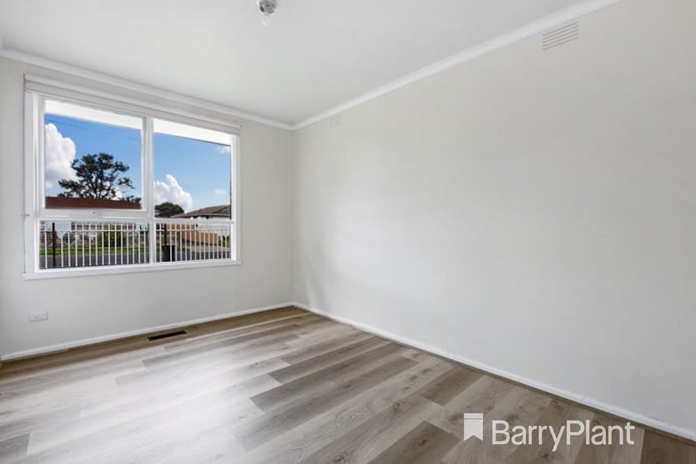 5 Curlew Close, Melton, VIC 3337, Melton - Thumbnail 6