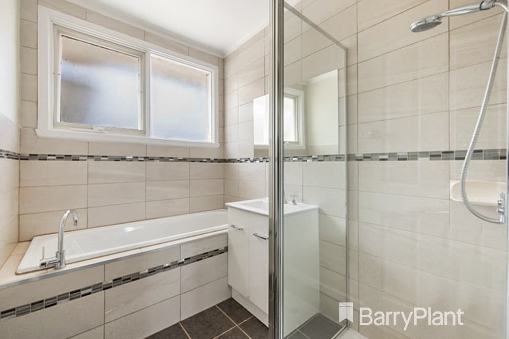 5 Curlew Close, Melton, VIC 3337, Melton - Thumbnail 7