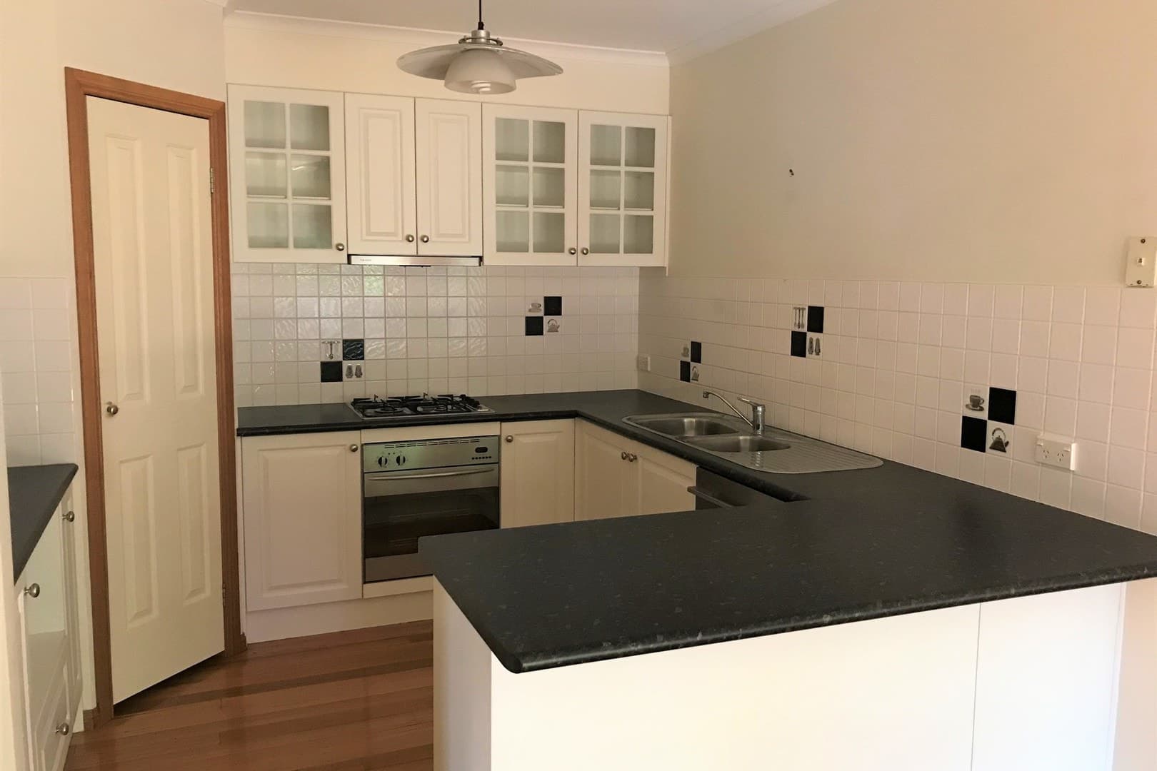 25 Wilona Way, Berwick, VIC 3806, Berwick - Thumbnail 2