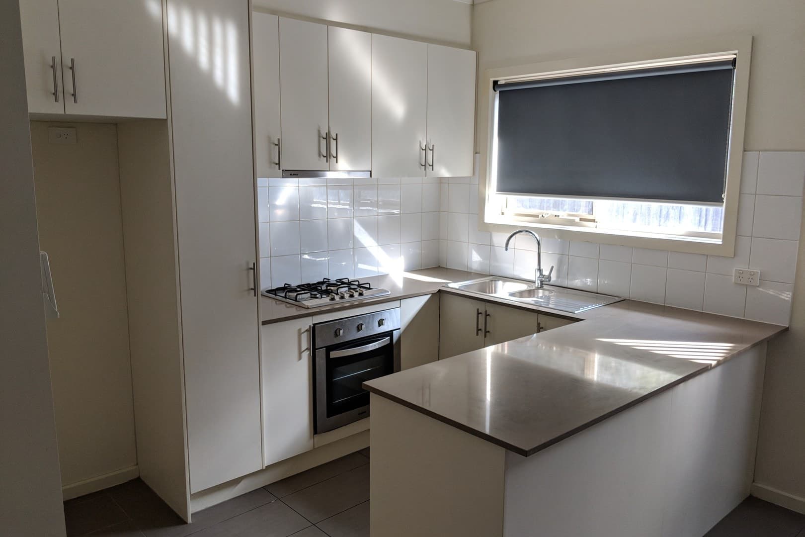 2/215 Spring Street, Reservoir, VIC 3073, Reservoir - Thumbnail 3
