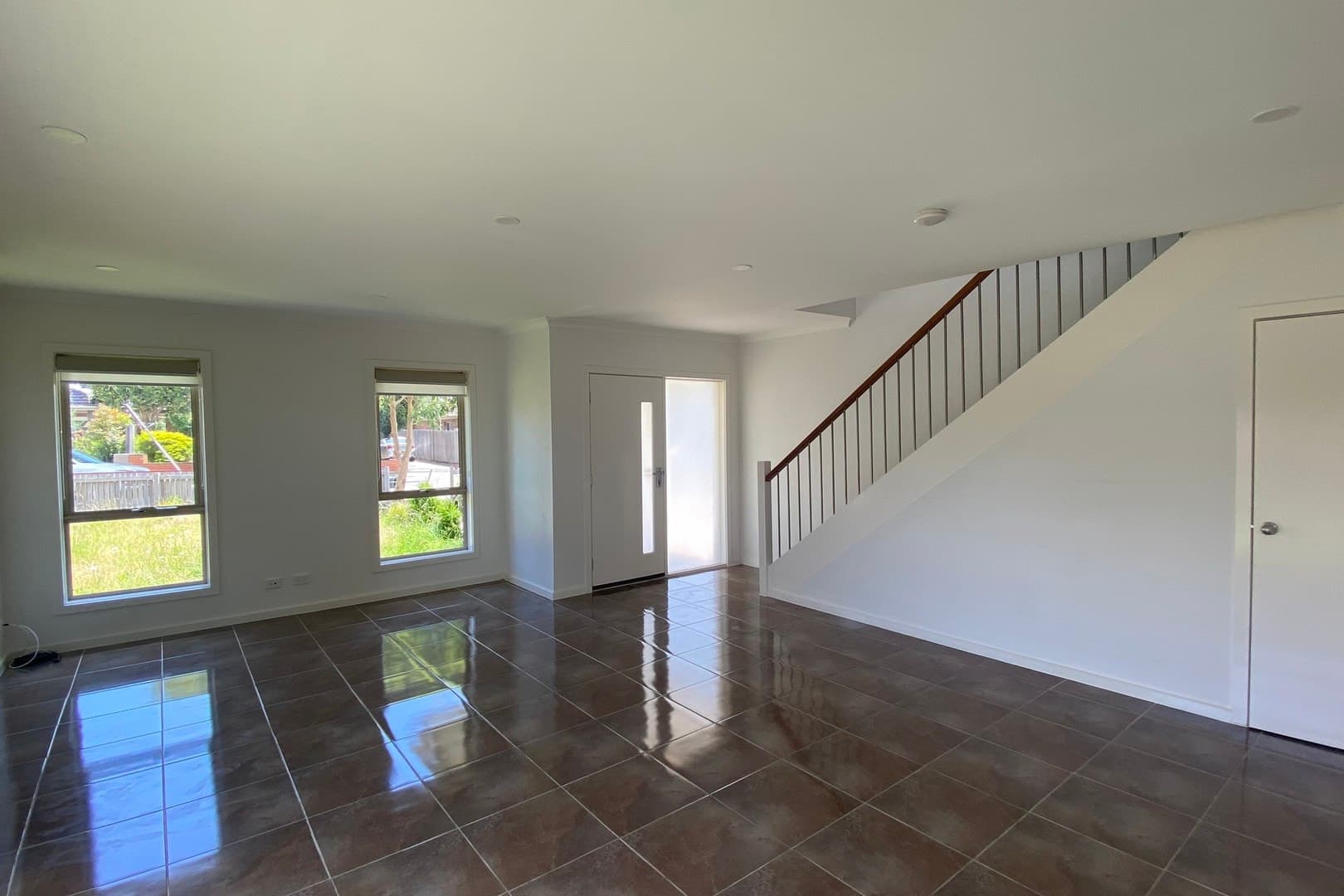 1/5 Luke Street, Reservoir, VIC 3073, Reservoir - Thumbnail 3