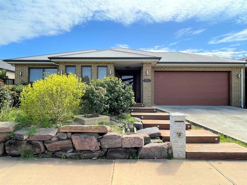92 Tom Roberts Parade, Point Cook VIC 3030, Point Cook - Image 1