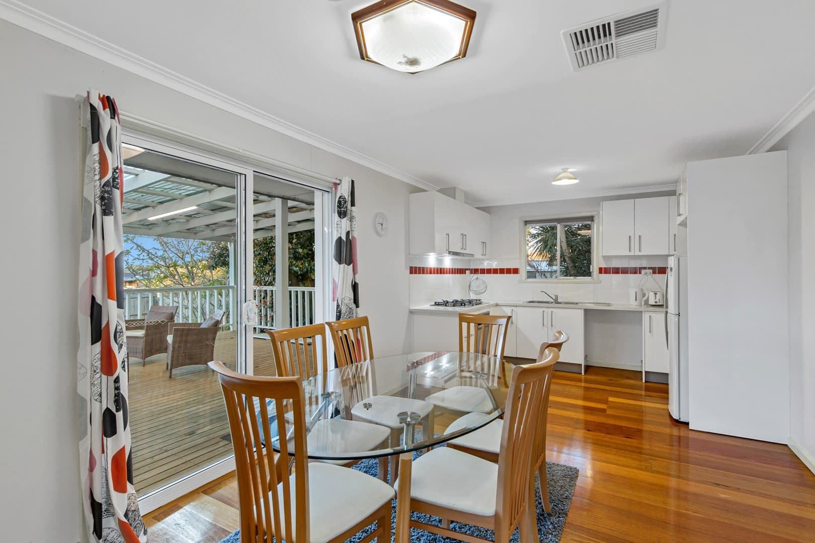 4 Edro Court, Bundoora, VIC 3083, Bundoora - Thumbnail 2