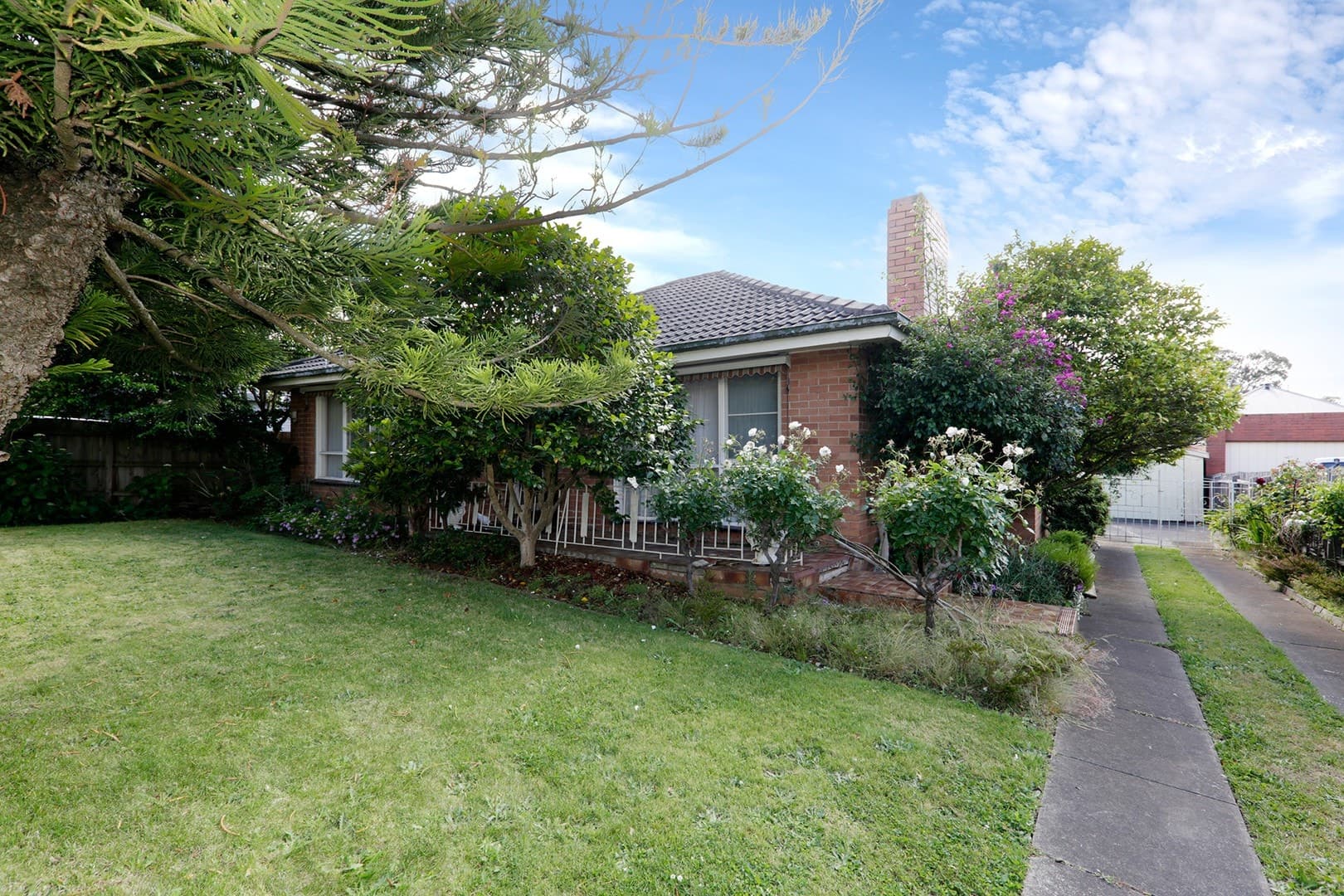 36 Leeds Road, Mount Waverley, VIC 3149, Mount Waverley - Image 1
