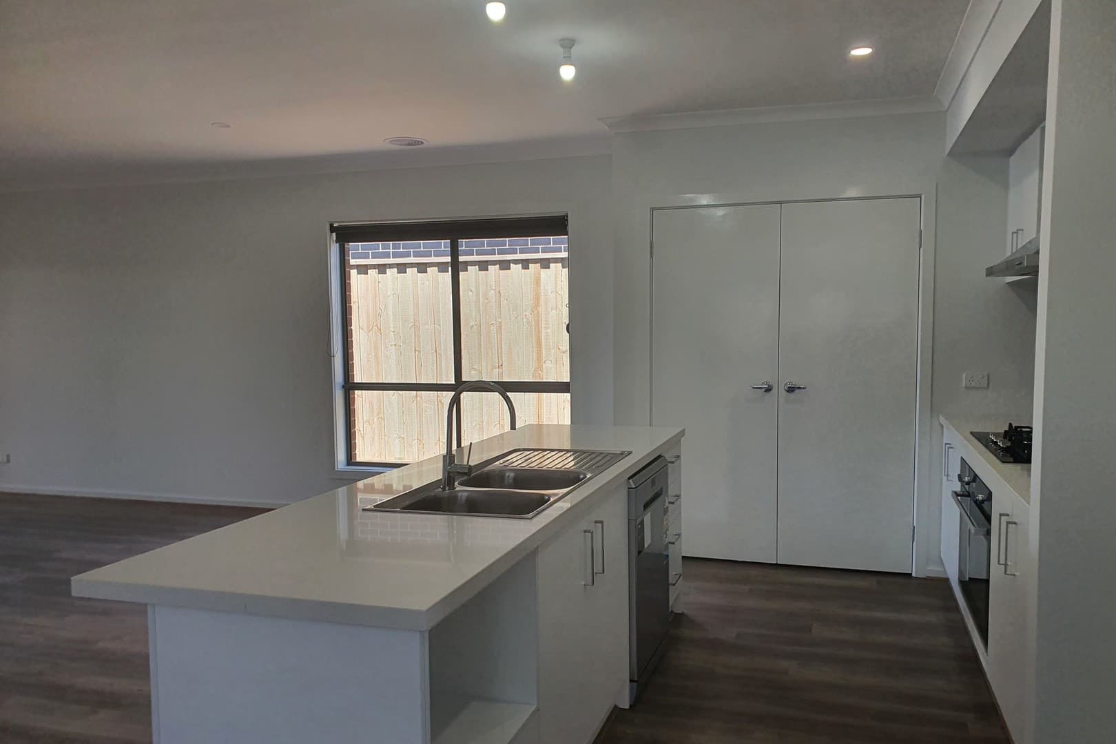 8 Walker Drive, Mickleham, VIC 3064, Mickleham - Thumbnail 4