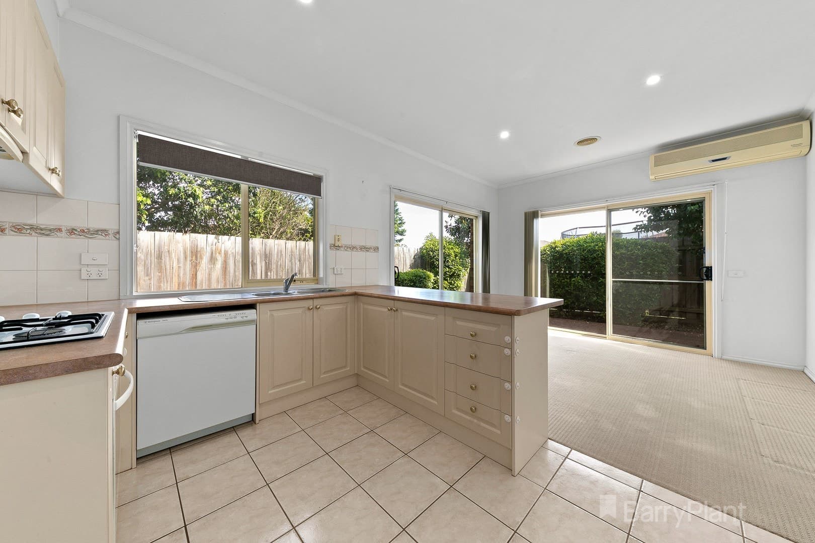1/5 Kentucky Close, Narre Warren, VIC 3805, Narre Warren - Thumbnail 6