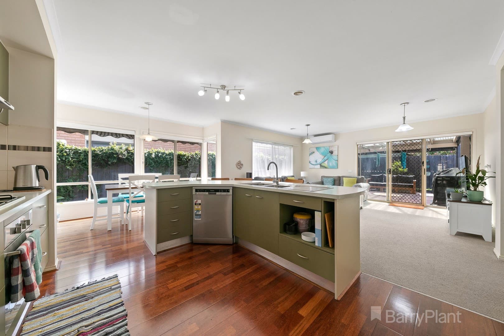 51 Stefan Drive, Berwick, VIC 3806, Berwick - Thumbnail 4