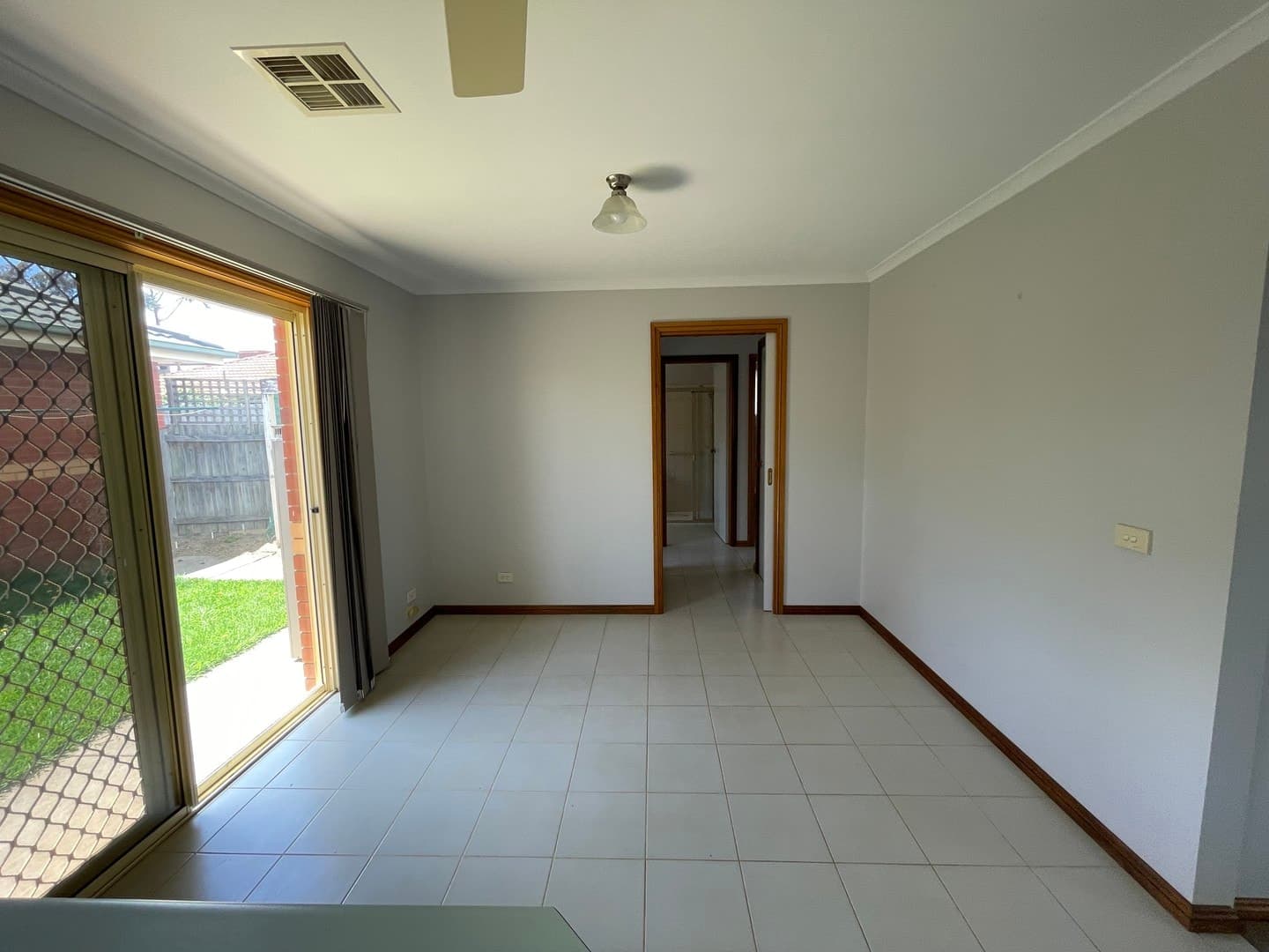 37A Chirnside  Avenue, Werribee, VIC 3030, Werribee - Thumbnail 3