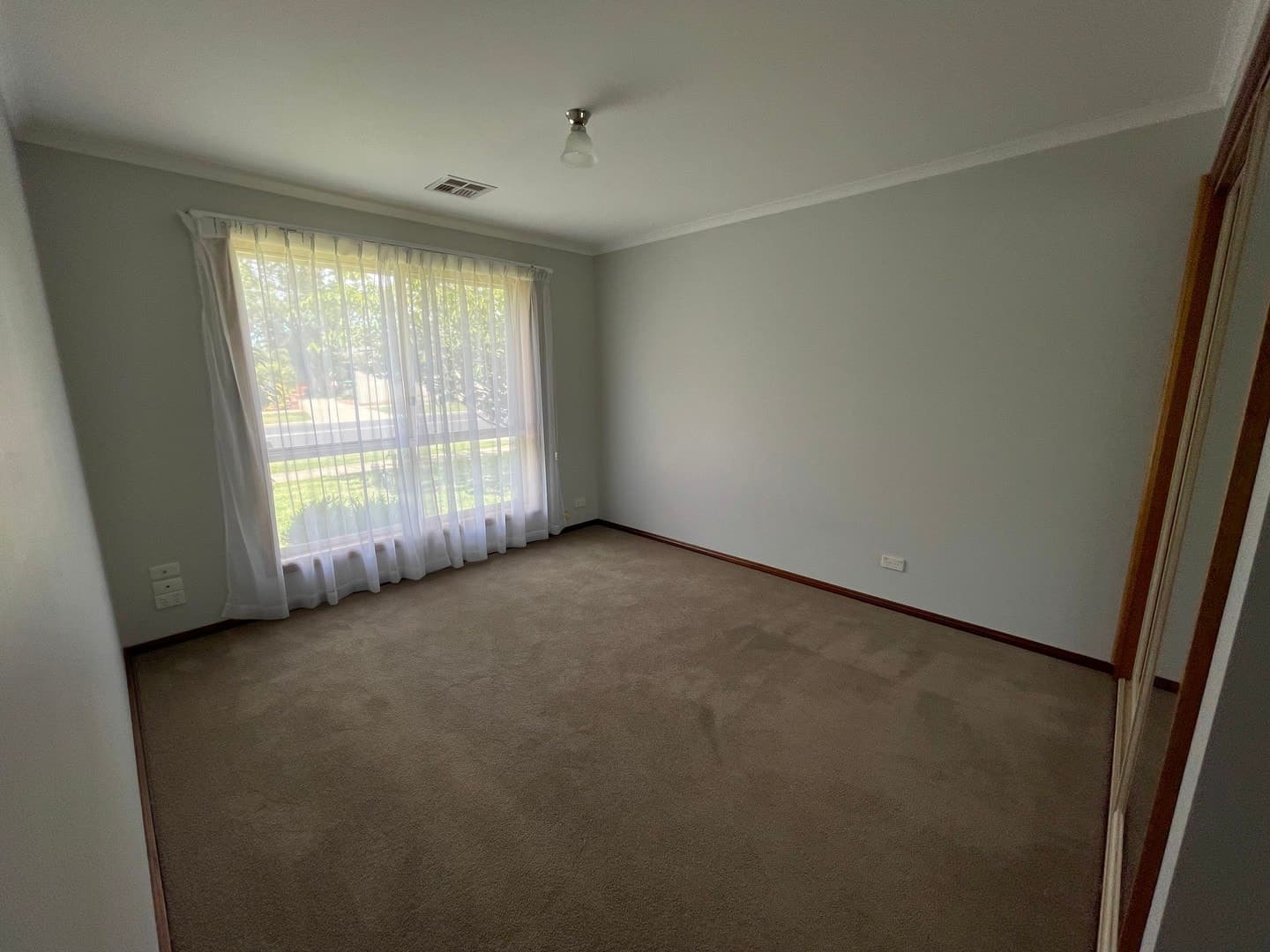 37A Chirnside  Avenue, Werribee, VIC 3030, Werribee - Thumbnail 6