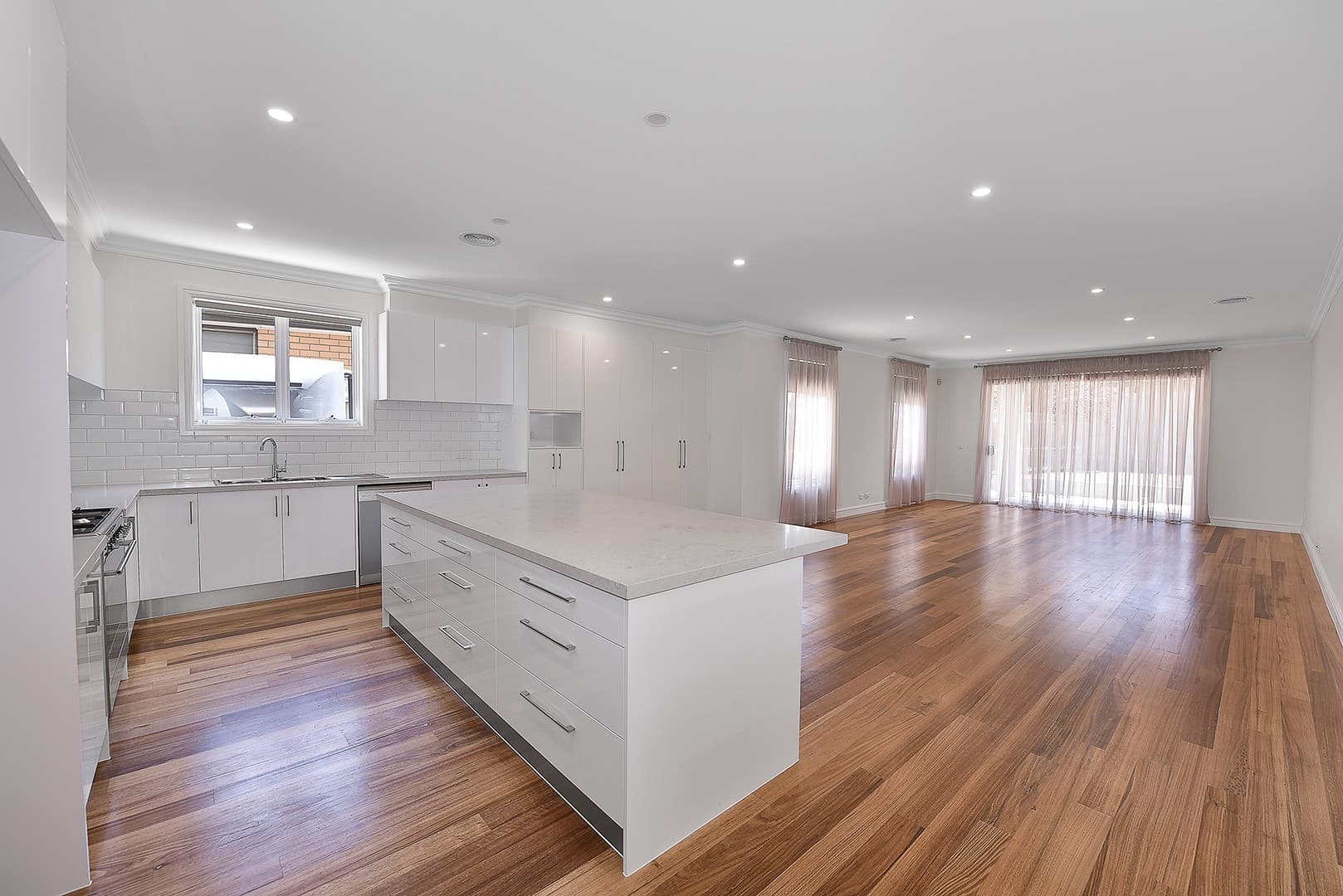 98A Lincoln Drive, Keilor East, VIC 3033, Keilor East - Thumbnail 2