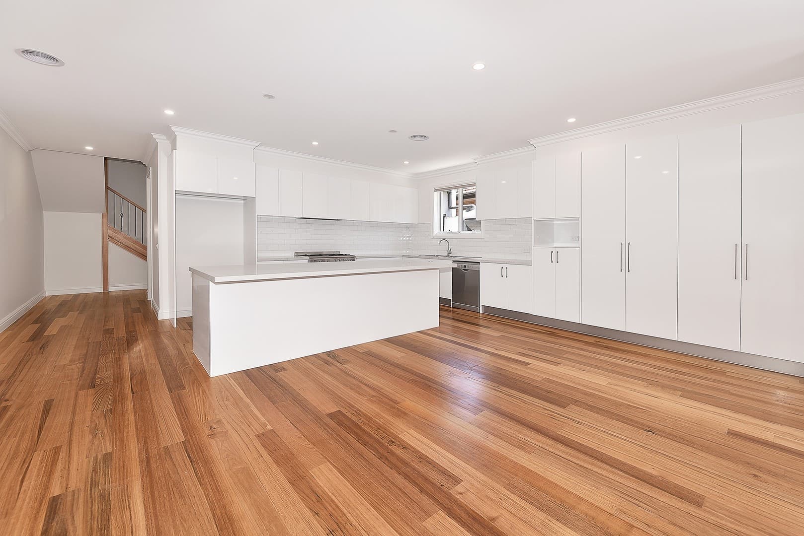 98A Lincoln Drive, Keilor East, VIC 3033, Keilor East - Thumbnail 3