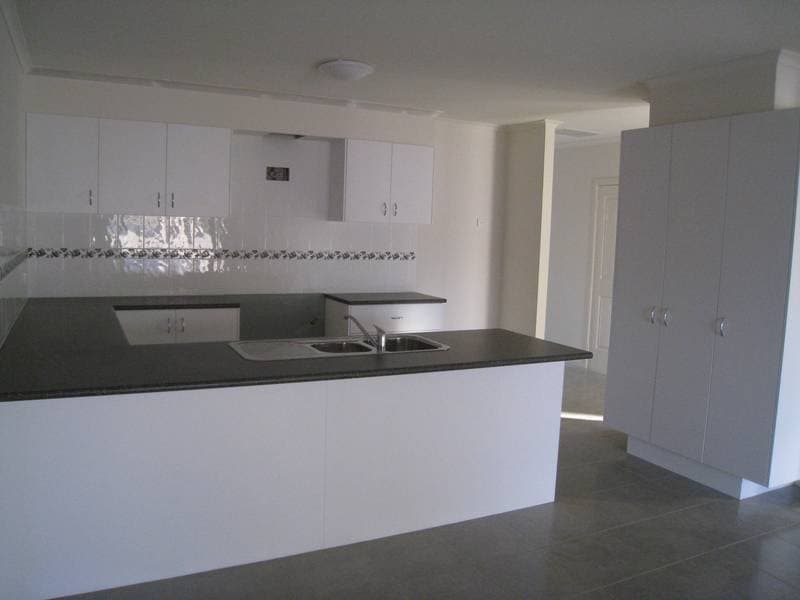 27 Mons Parade, Noble Park, VIC 3174, Noble Park - Thumbnail 3