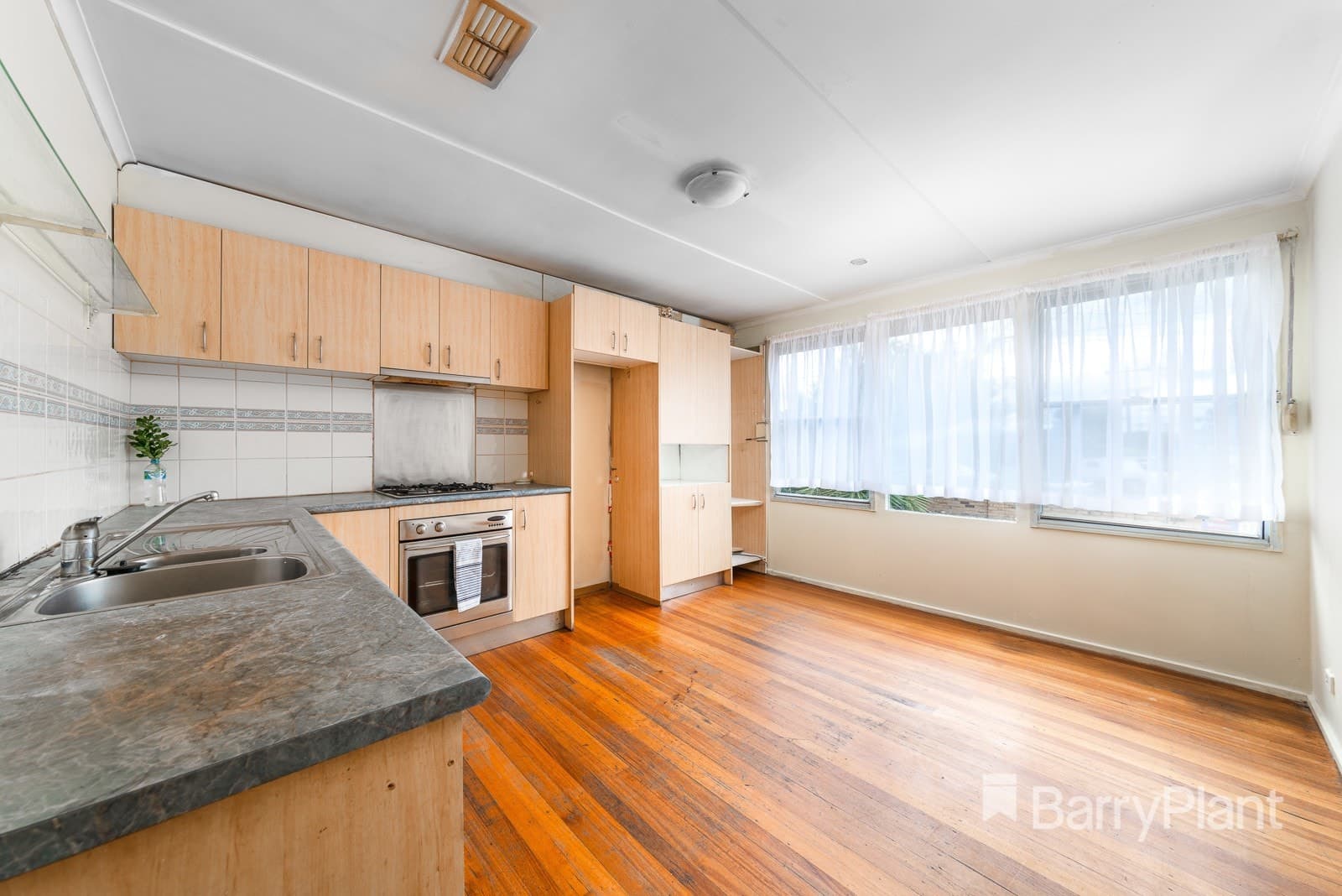 457 Barry Road, Dallas, VIC 3047, Dallas - Thumbnail 3