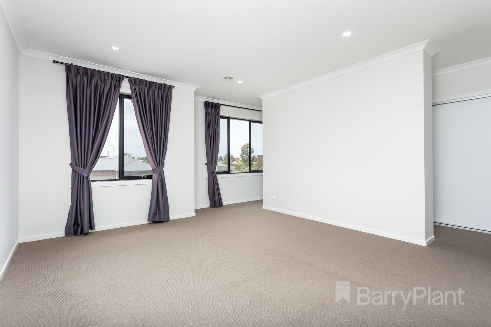 13 Derham Street, Point Cook, VIC 3030, Point Cook - Thumbnail 8