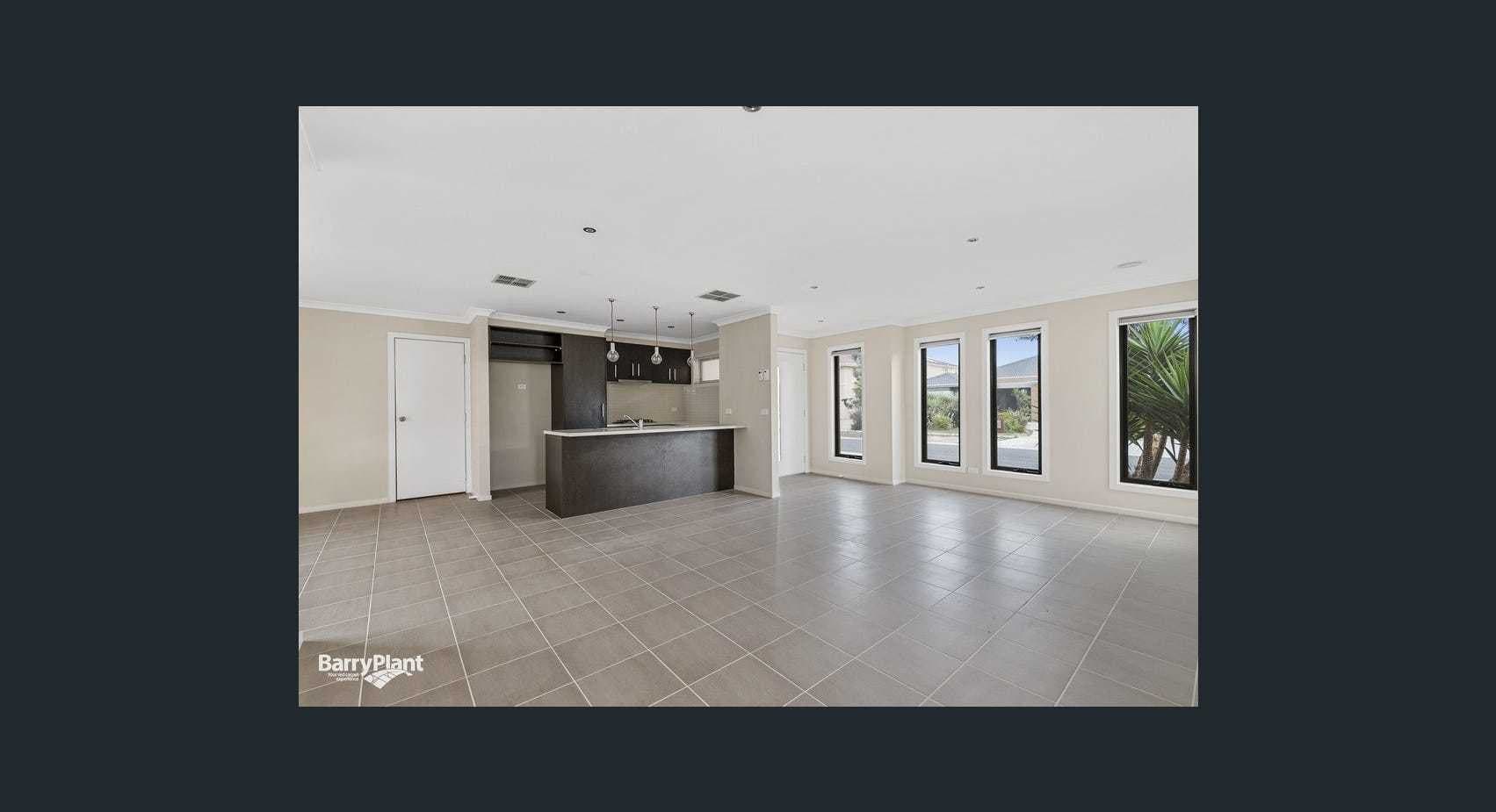 7 Boathaven Road, Point Cook, VIC 3030, Point Cook - Thumbnail 4