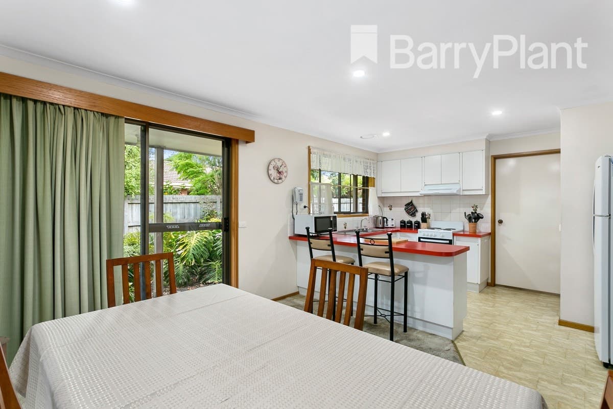 11 Dunsmuir Drive, Rosebud, VIC 3939, Rosebud - Thumbnail 3