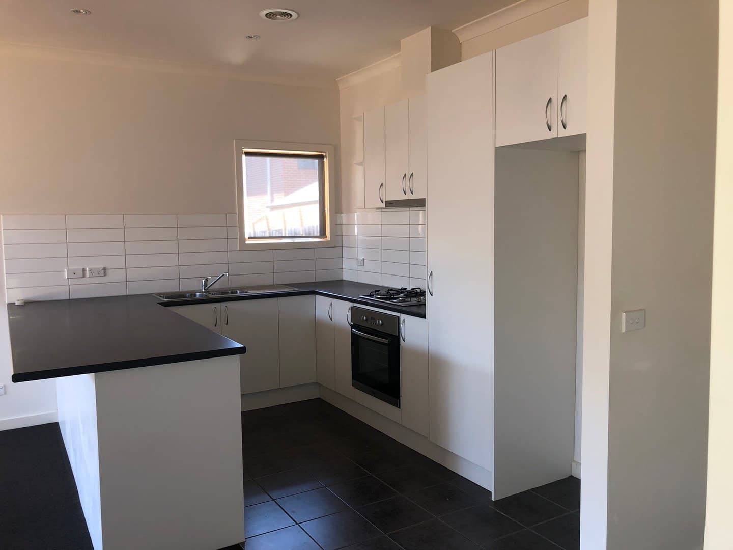 2/39 Hallifax Street, Seaford, VIC 3198, Seaford - Thumbnail 4