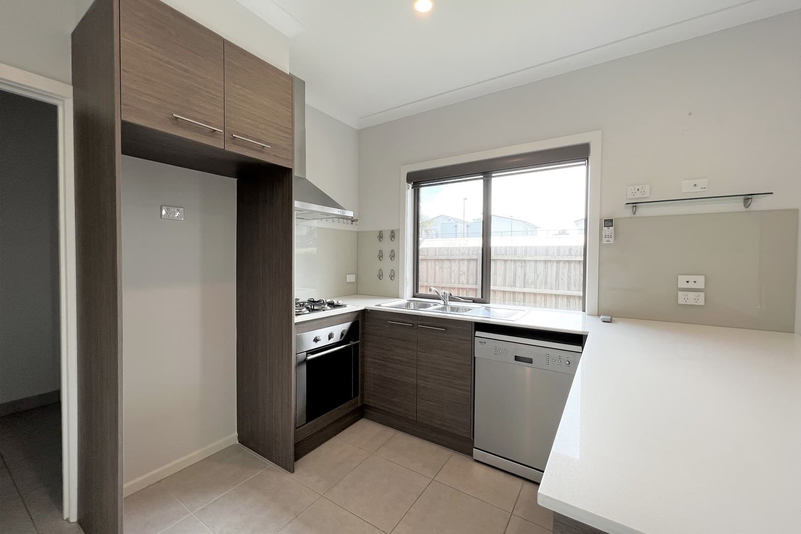 3/8 Packard Street, Keilor Downs, VIC 3038, Keilor Downs - Thumbnail 3