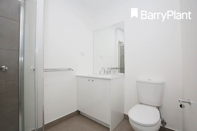 32 Sherwood Road, Chirnside Park, VIC 3116, Chirnside Park - Thumbnail 7