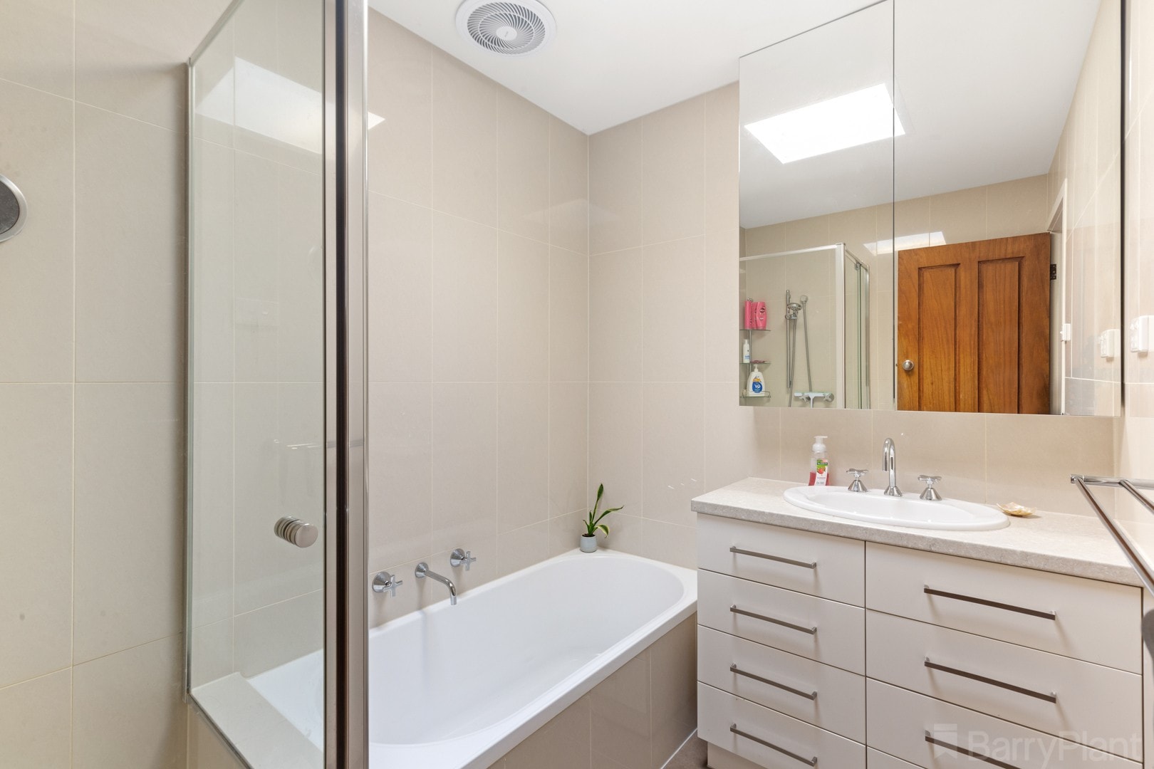 35 Selkirk Avenue, Wantirna, VIC 3152, Wantirna - Thumbnail 5