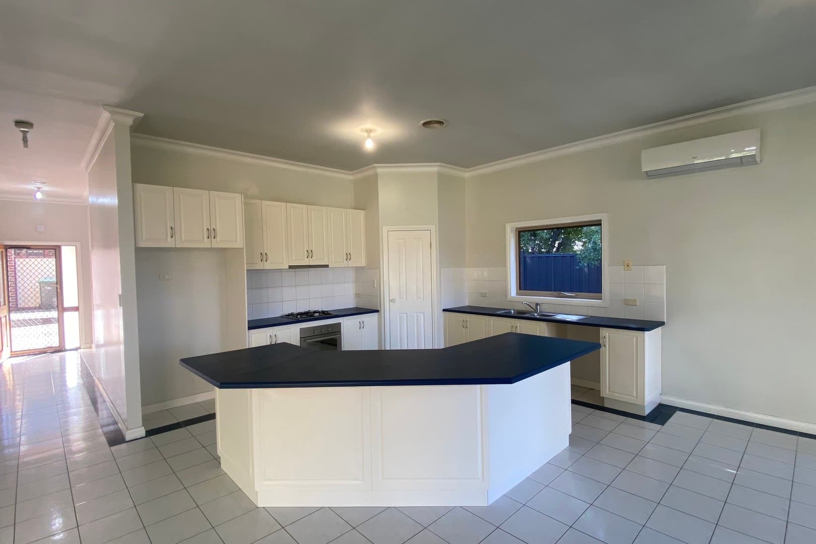 2/65 Cabernet Crescent, Bundoora, VIC 3083, Bundoora - Thumbnail 4
