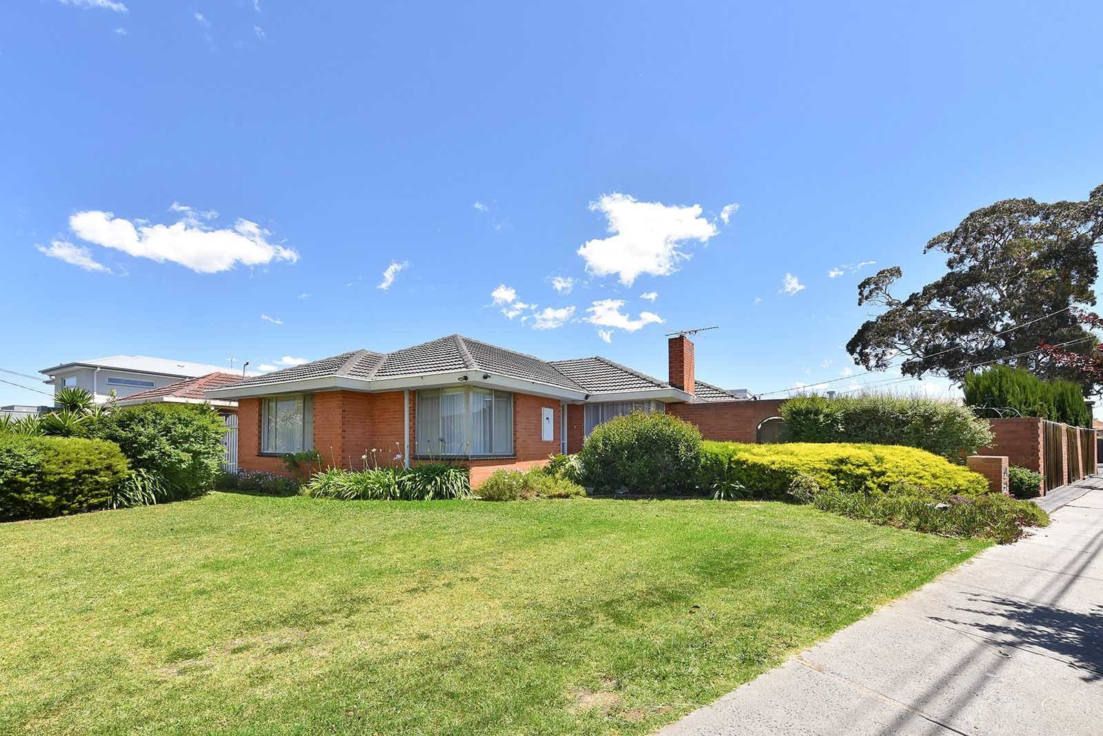 2 Chandler Street, Keilor East, VIC 3033, Keilor East - Image 1