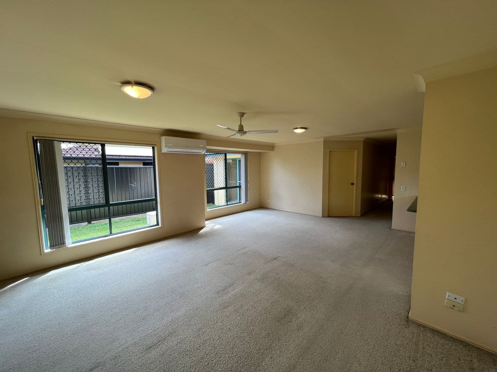 15 Serafina Drive, Helensvale QLD 4212, Helensvale - Thumbnail 8