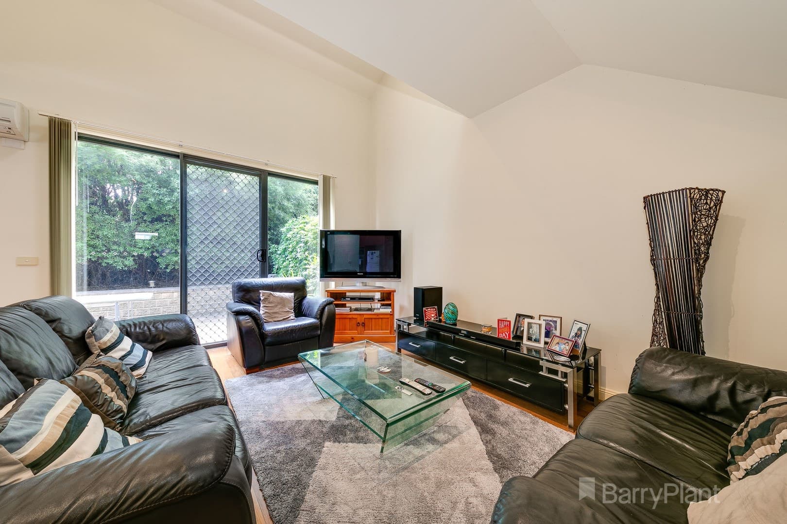 8/18-26 Marlesford Crescent, Berwick, VIC 3806, Berwick - Thumbnail 4