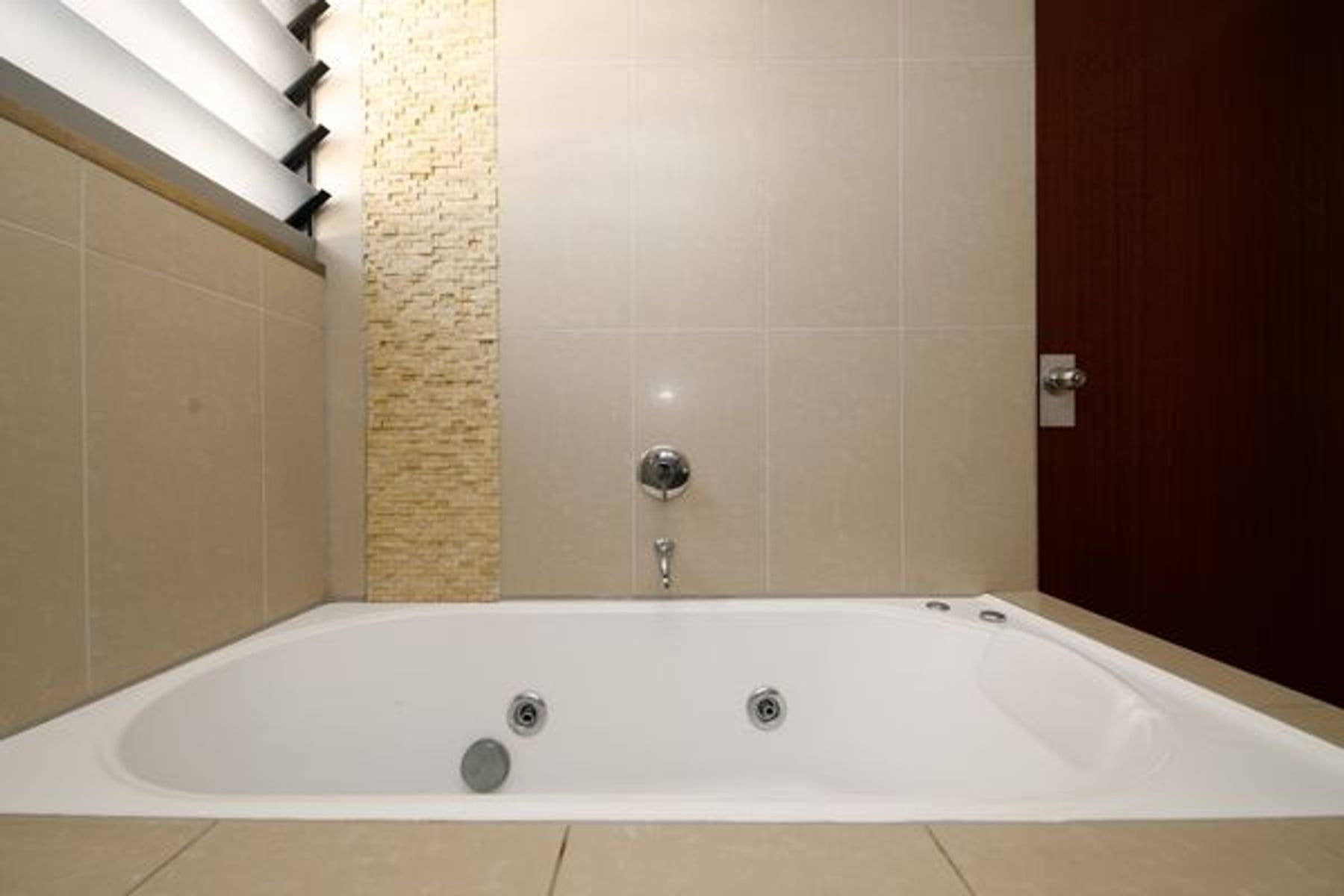 3/107 Woods Street, Darwin City NT 0800, Darwin City - Thumbnail 8