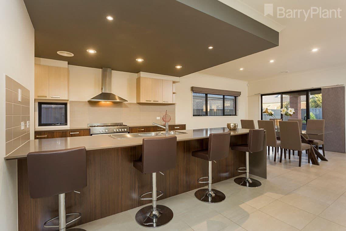 13 Rivulet Drive, Point Cook, VIC 3030, Point Cook - Thumbnail 4
