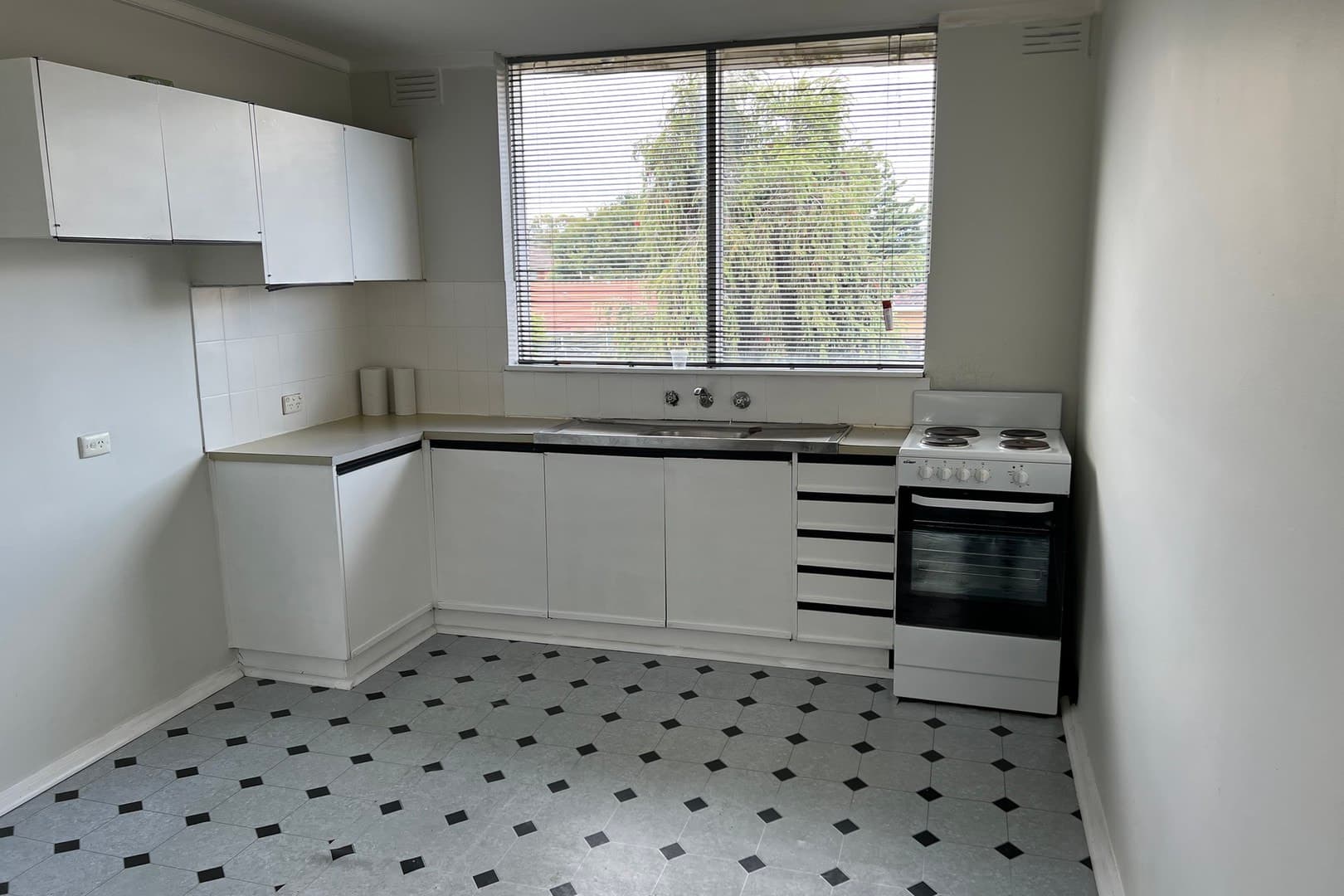 7/19 St Albans Road, St Albans, VIC 3021, St Albans - Thumbnail 2