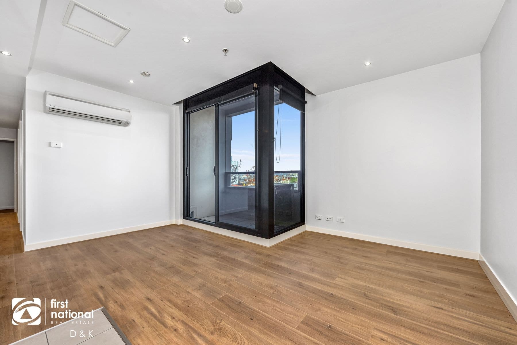 304B/2 Dennis Street, Footscray VIC 3011, Footscray - Thumbnail 4