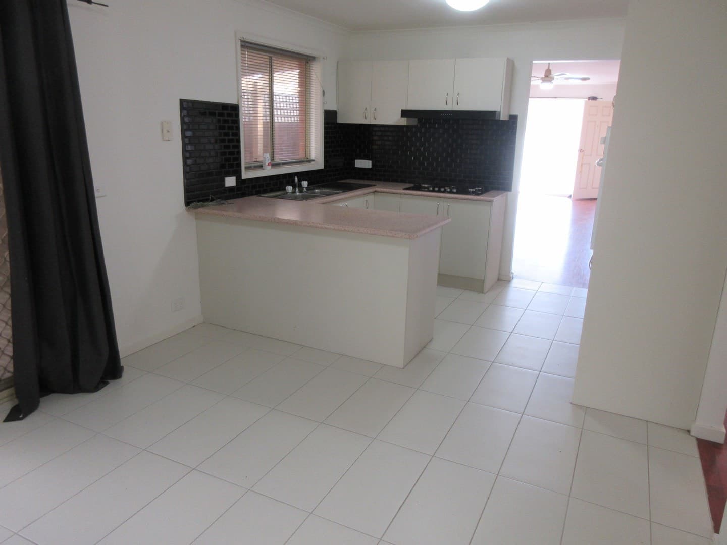 13 Bottlebrush Court, Sunshine West, VIC 3020, Sunshine West - Thumbnail 3