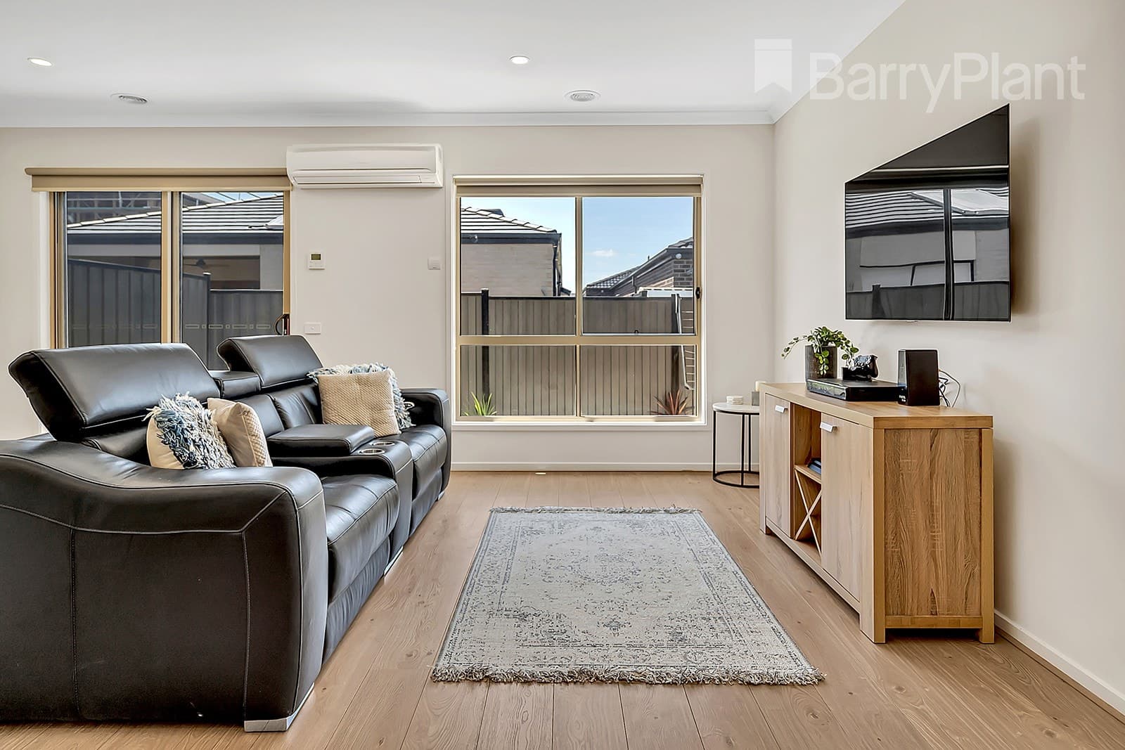 14 Bolwarra Street, Craigieburn, VIC 3064, Craigieburn - Thumbnail 8
