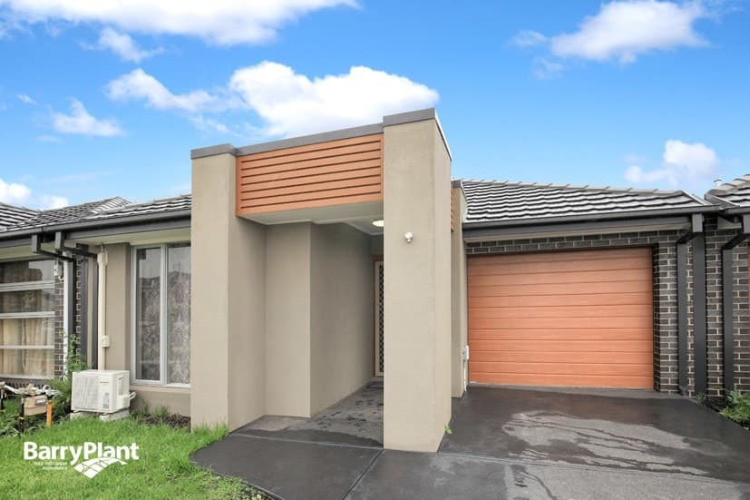 10 Millicent Drive, Craigieburn, VIC 3064, Craigieburn - Thumbnail 2