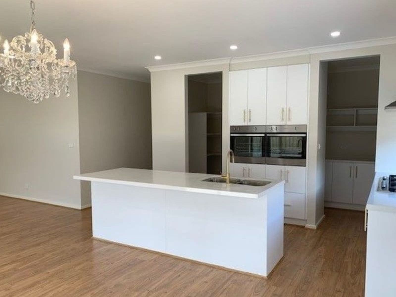 128 Stonehill Drive, Bacchus Marsh VIC 3340, Bacchus Marsh - Thumbnail 2