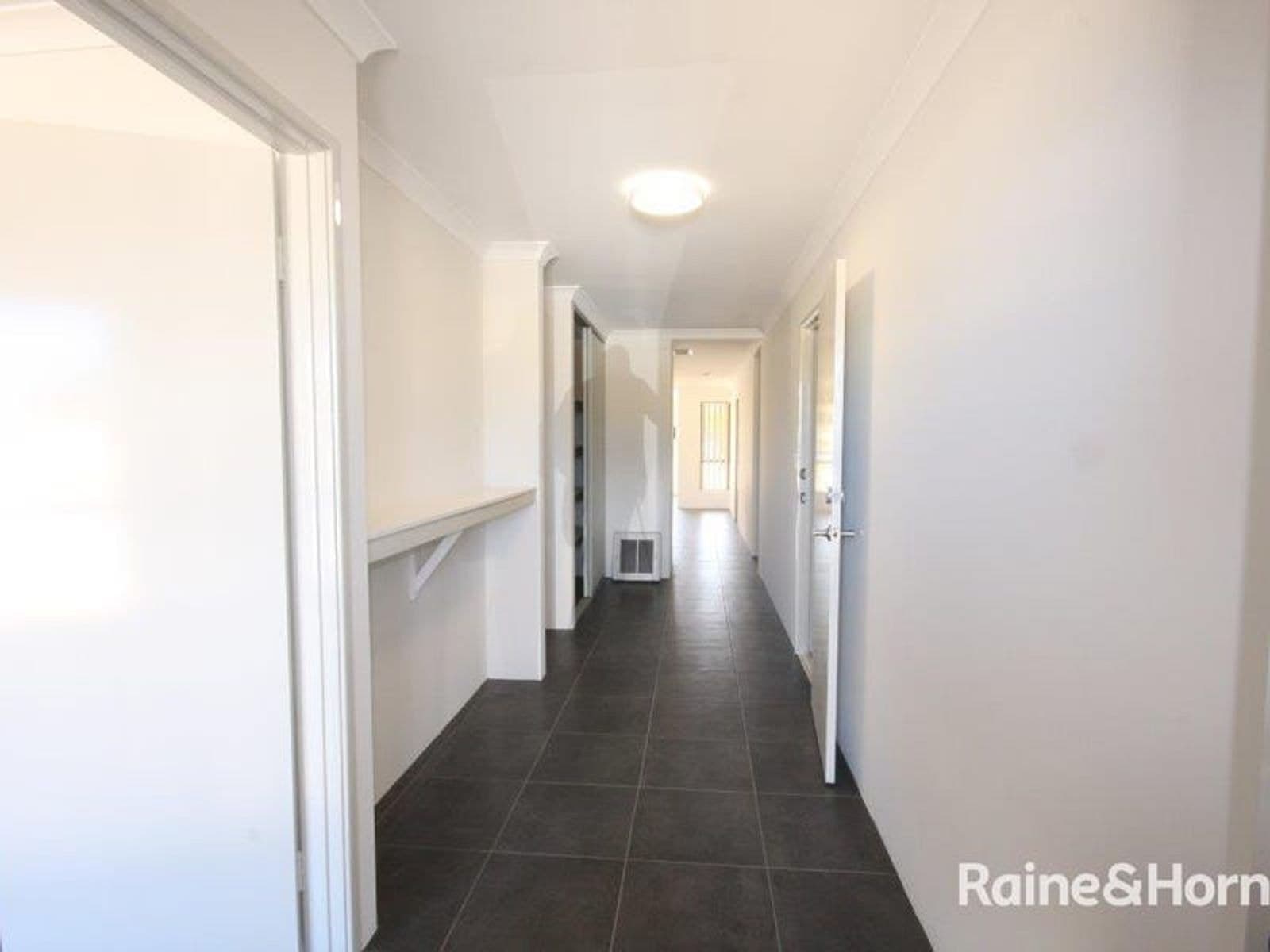 16 Kyogle Place, Armadale WA 6112, Armadale - Thumbnail 6