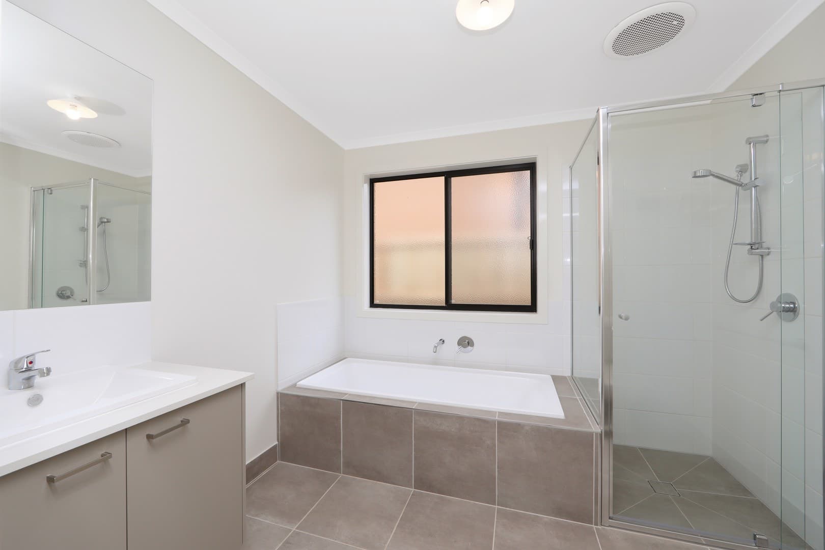 27 Beatrix  Circuit, Officer, VIC 3809, Officer - Thumbnail 7