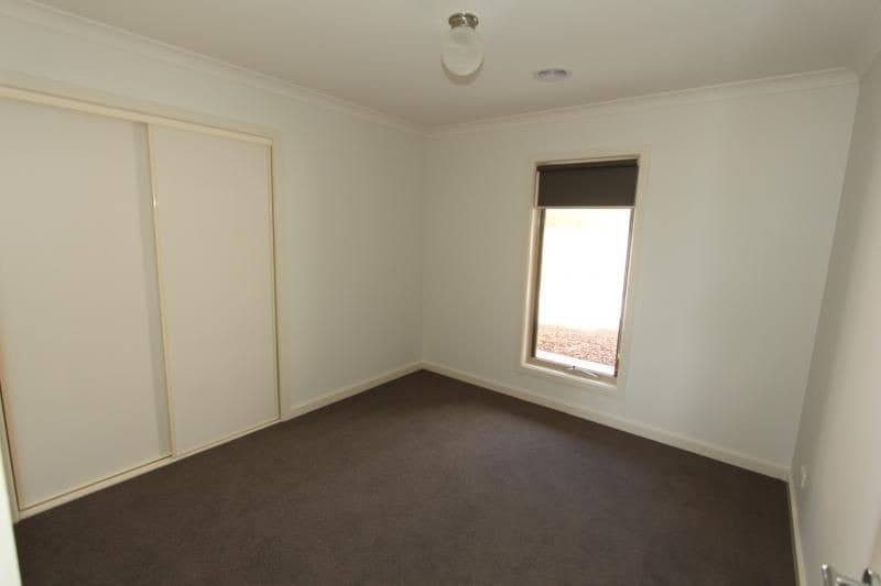 3/7 Symons Street, Wendouree, VIC 3355, Wendouree - Thumbnail 7